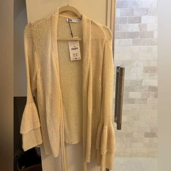 Zara Knit Sweater - Picture 2 of 5